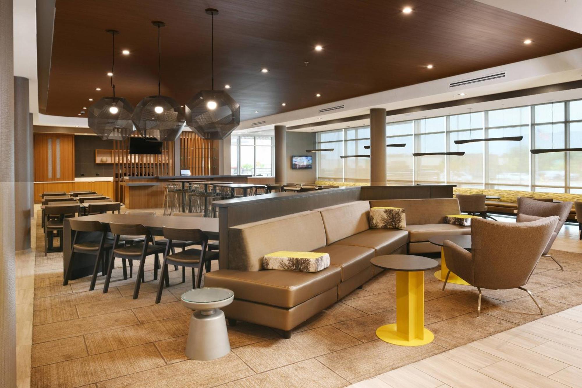 Hotel Springhill Dallas Dfw Airport South/centreport Fort Worth