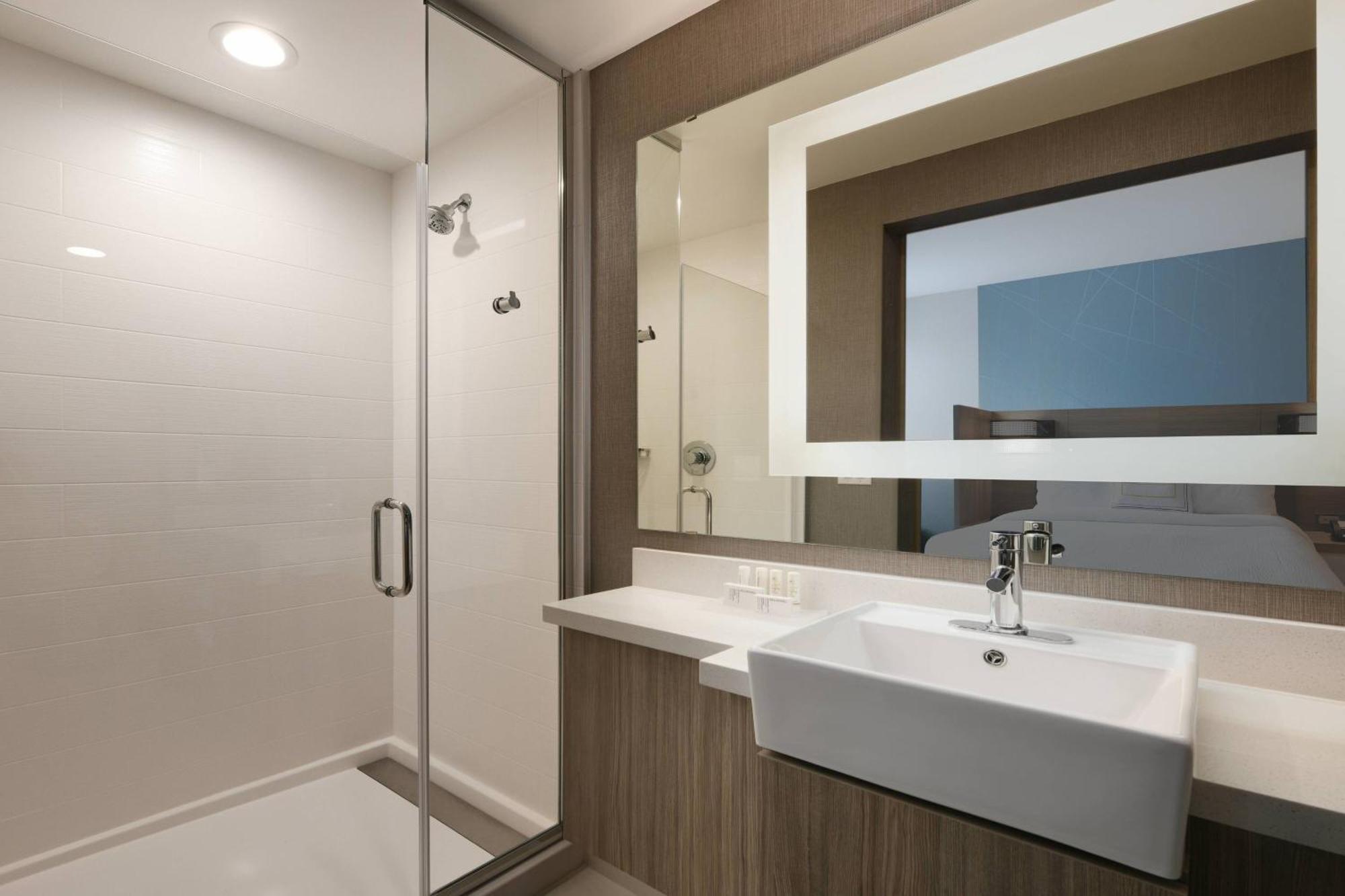 Springhill Dallas Dfw Airport South/centreport Hotel 3*
